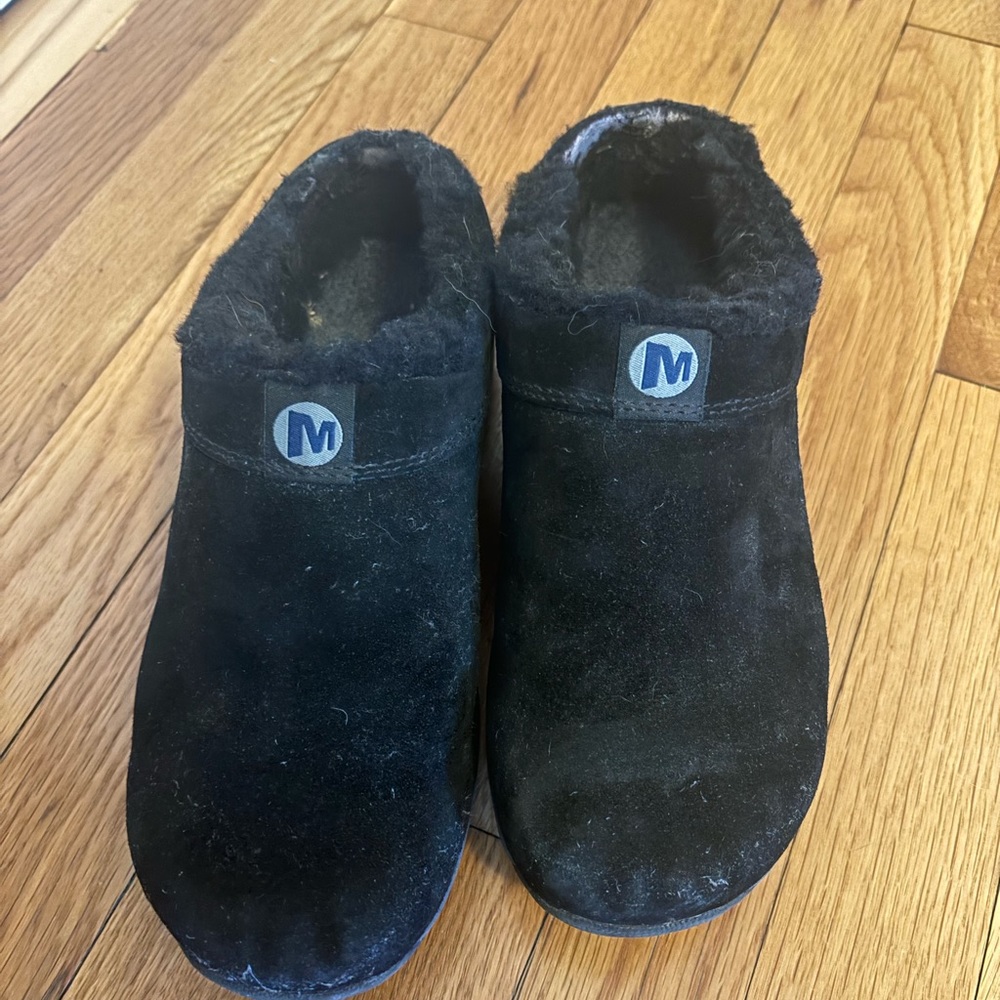 Merrell clogs. Size 8 women’s